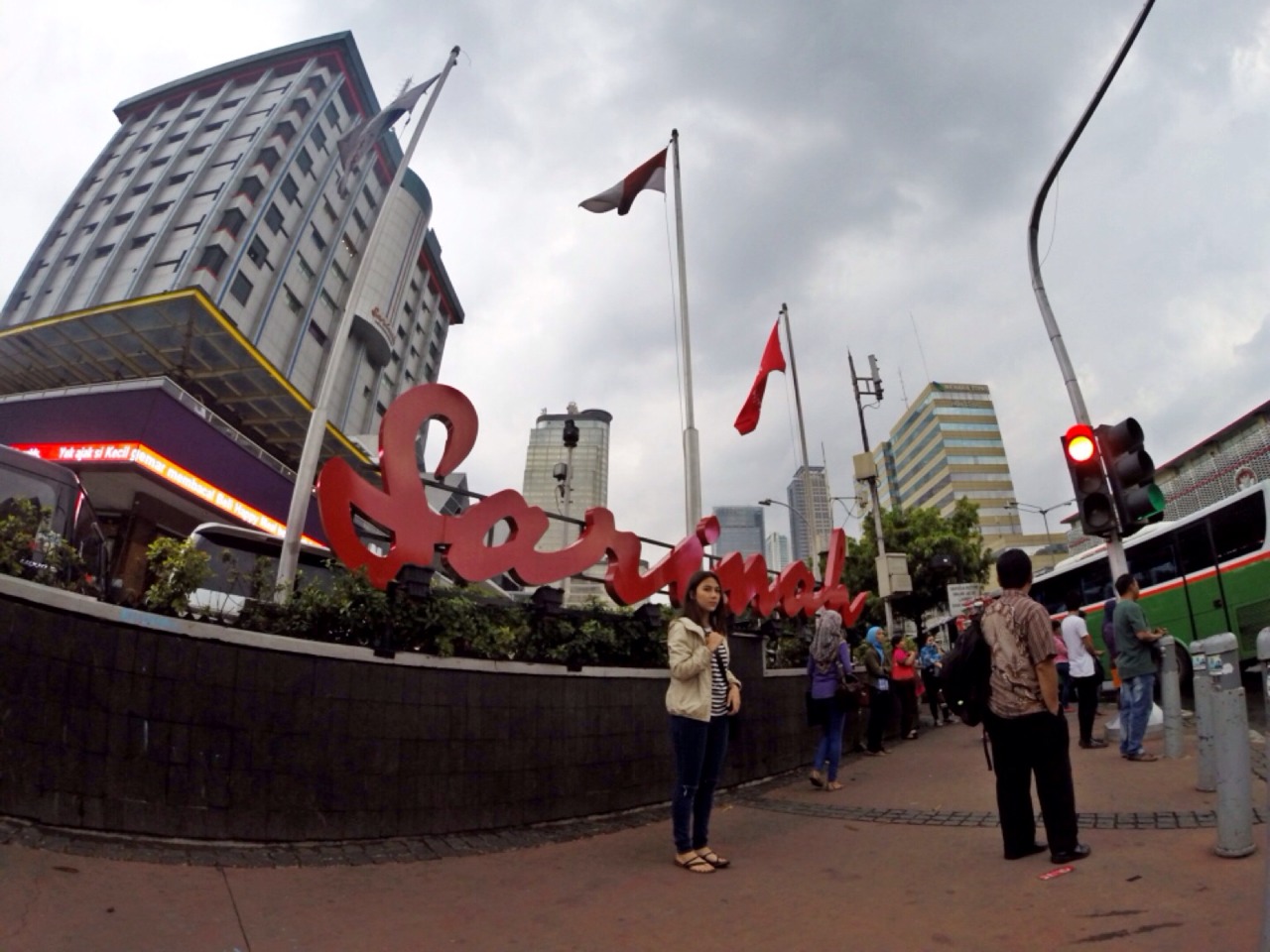 Beda Generasi, Beda Tongkrongan